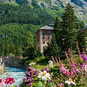 visit hotel